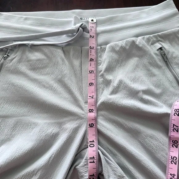 Athleta Joggers Gray Pull-on Pants Drawstring Women’s Size 12P - Picture 8 of 15